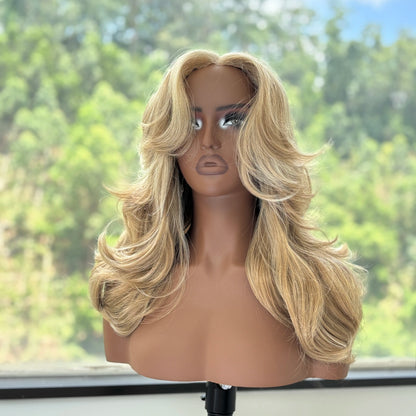 Detroit Layers 18-Inch Heat-Resistant Synthetic Wig - 200% Density Butterfly Cut T-Part Lace in Red, Blonde, Gray, and Brown with Loose Waves for Beginners